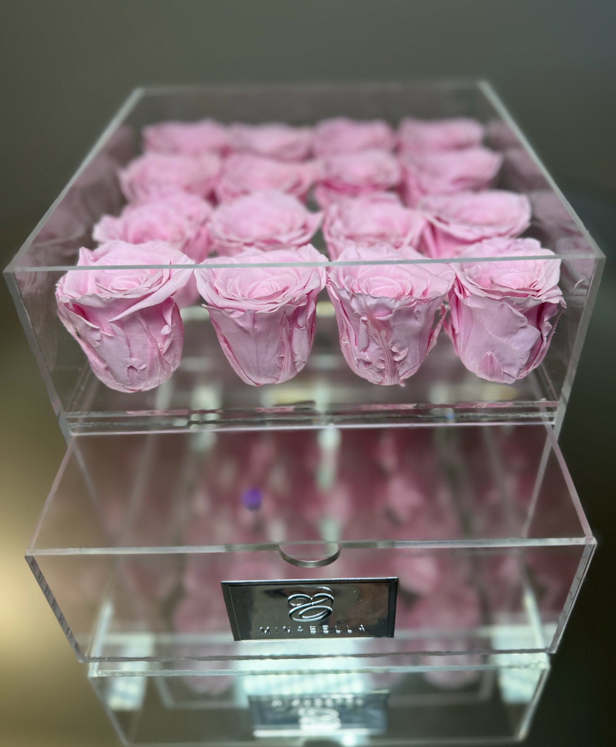 Acrylic Rose Box (Pink)