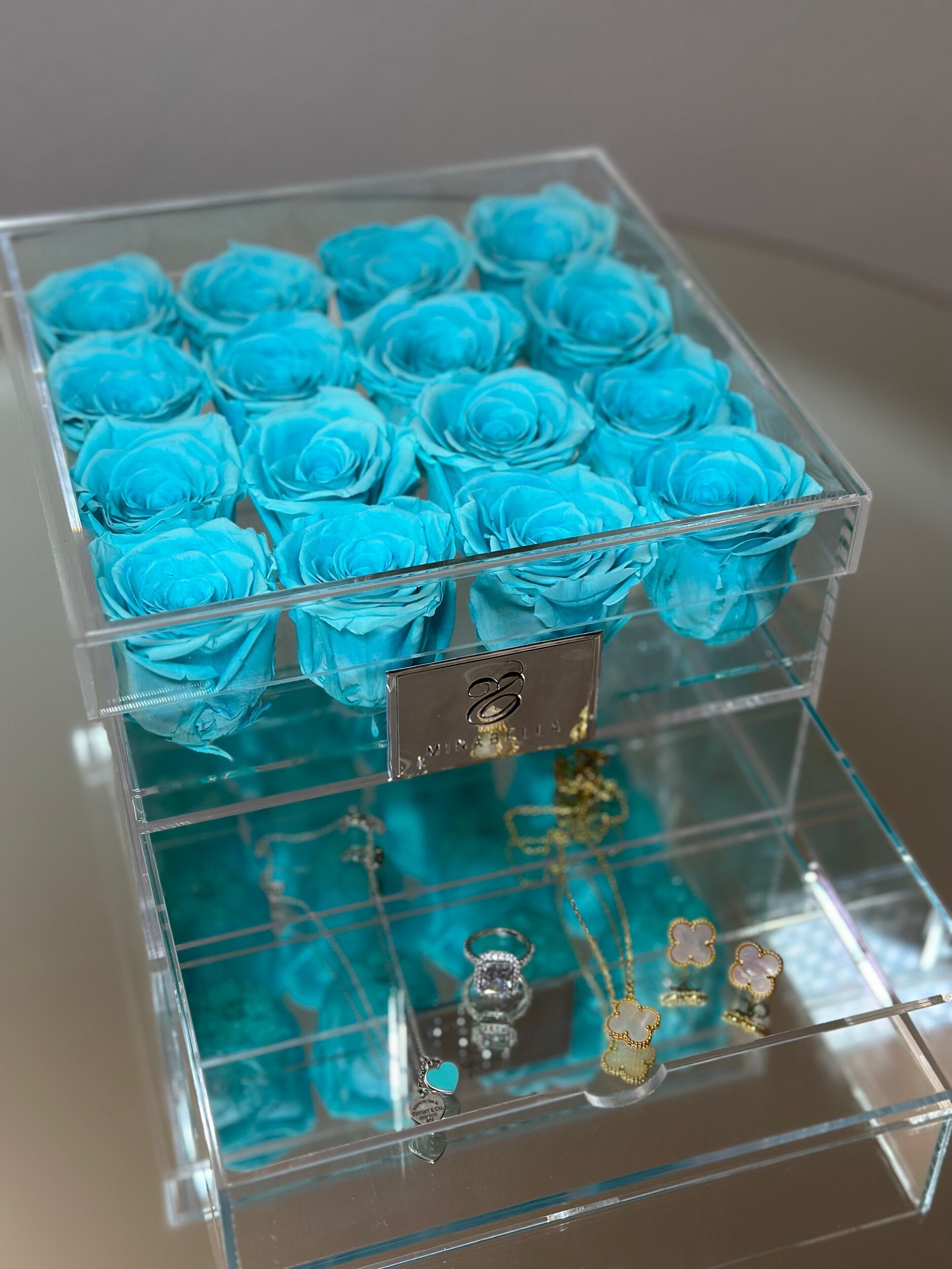 Acrylic Rose Box (Tiffany Blue)