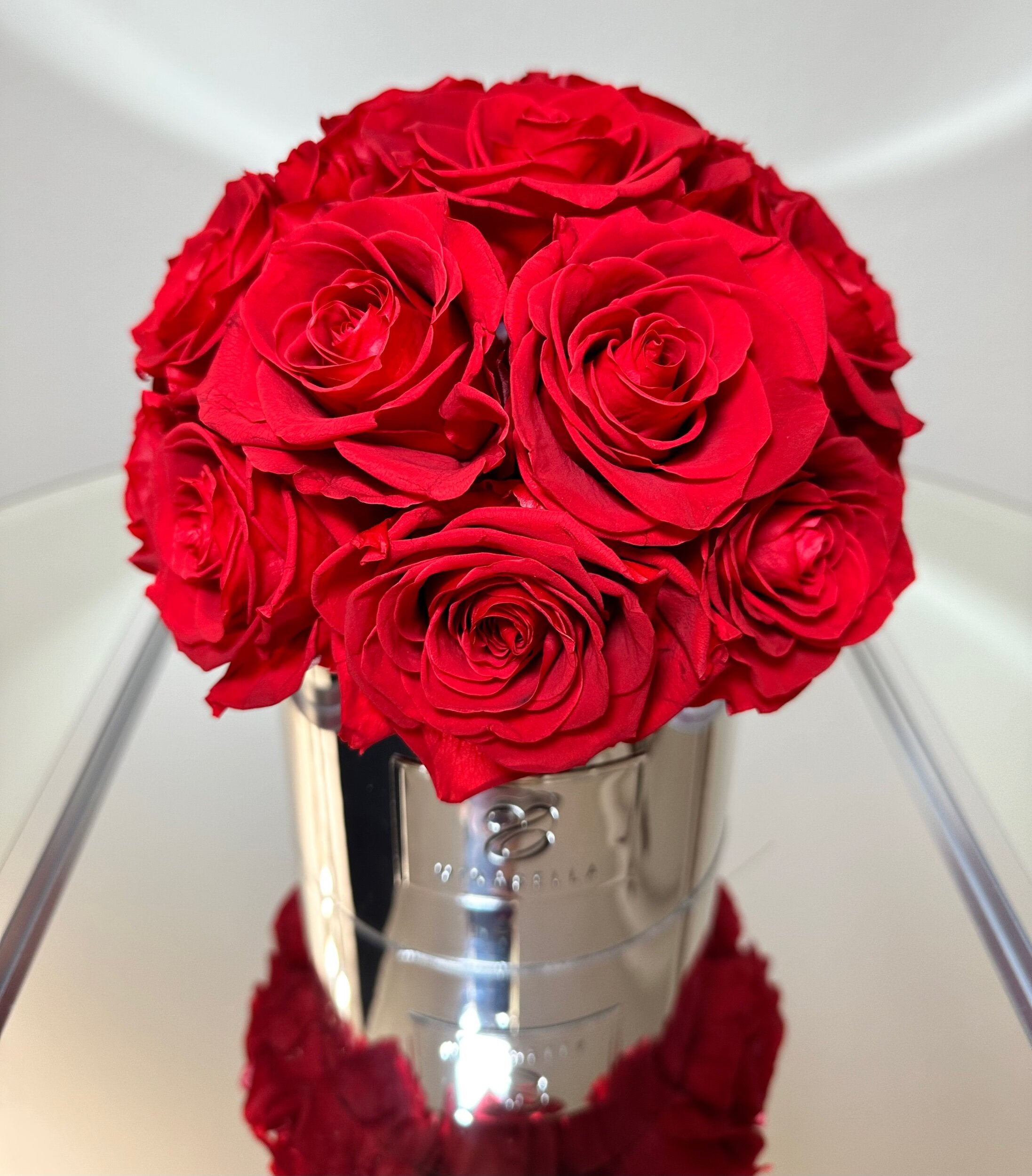 Dome Arrangement Chrome Box- 20 Roses