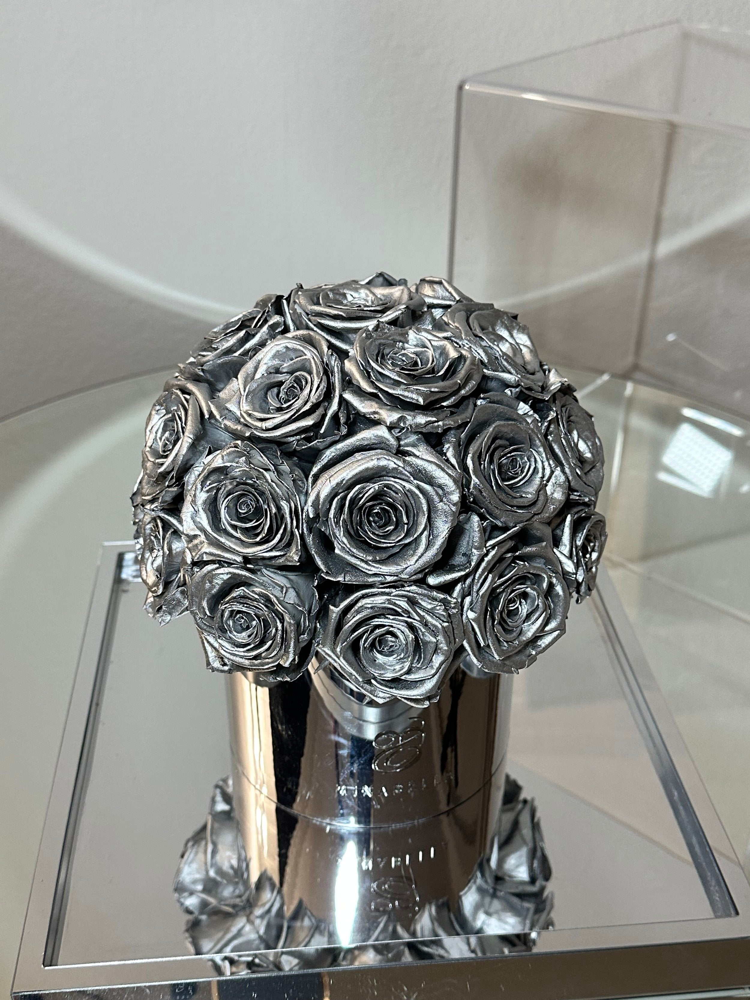 Dome arrangement Chrome Box